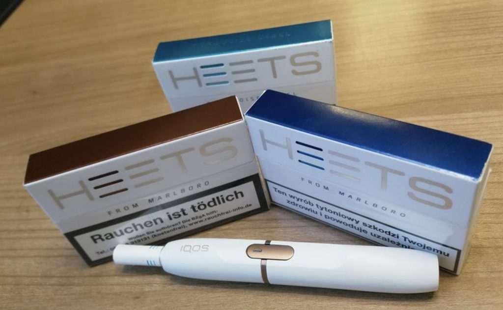 We Review HEETS Flavors - mihirangi